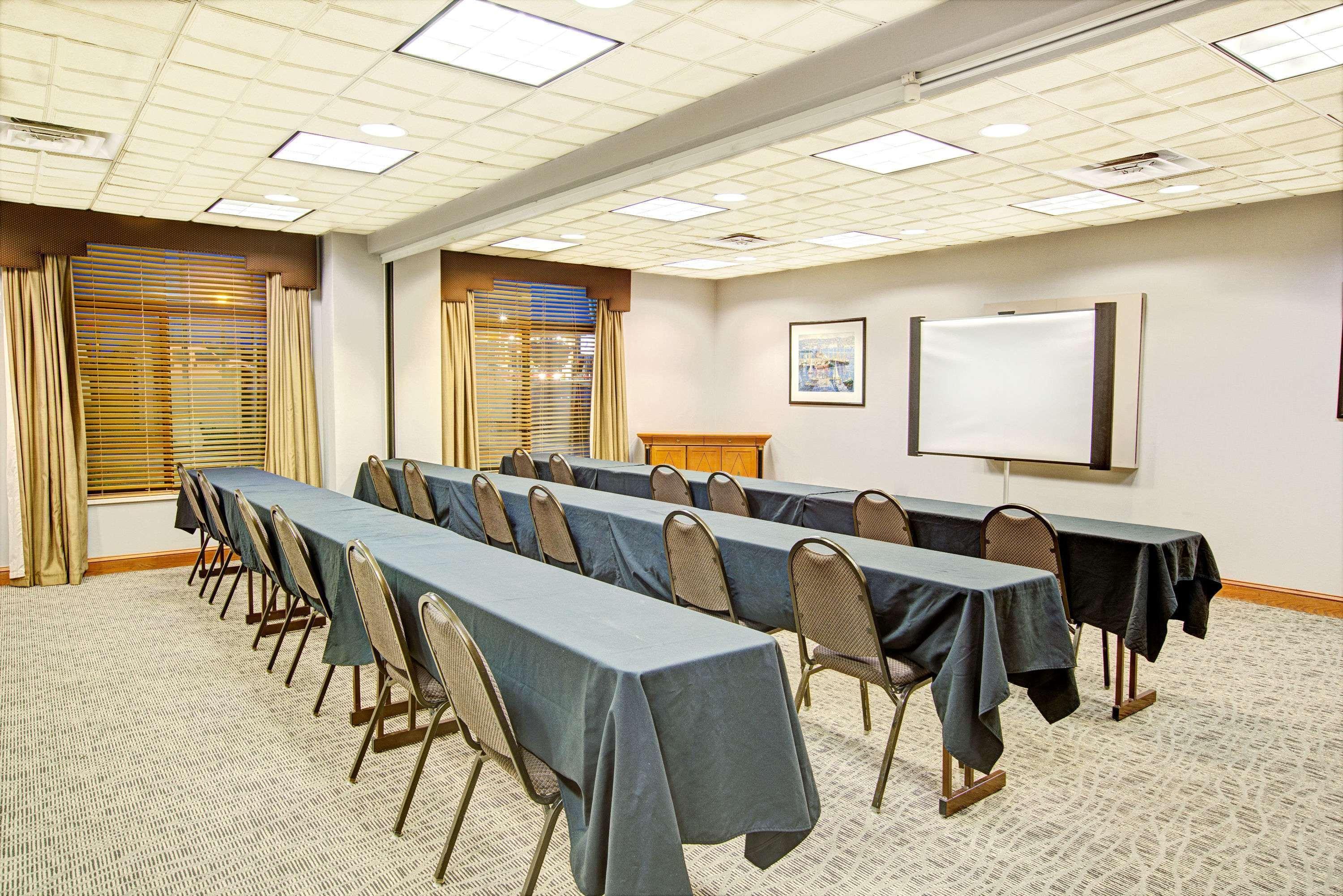 La Quinta Inn & Suites By Wyndham Mooresville Esterno foto