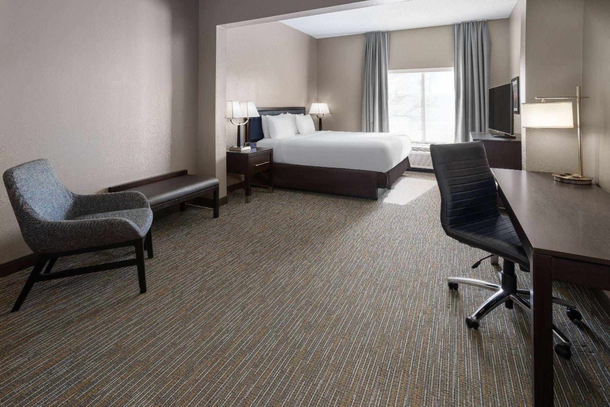 La Quinta Inn & Suites By Wyndham Mooresville Esterno foto